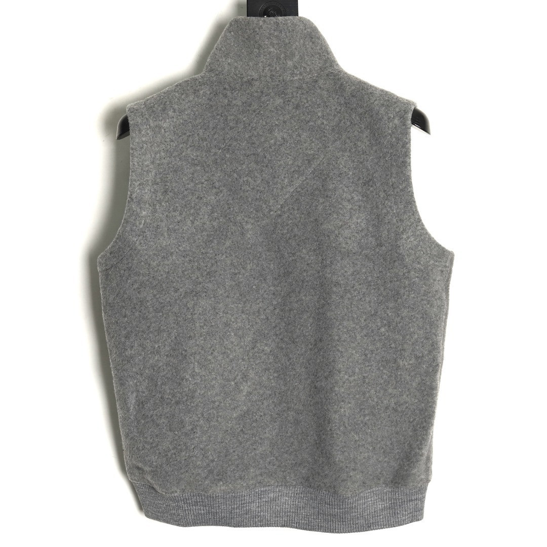 Can*a Go*e lambskin vest