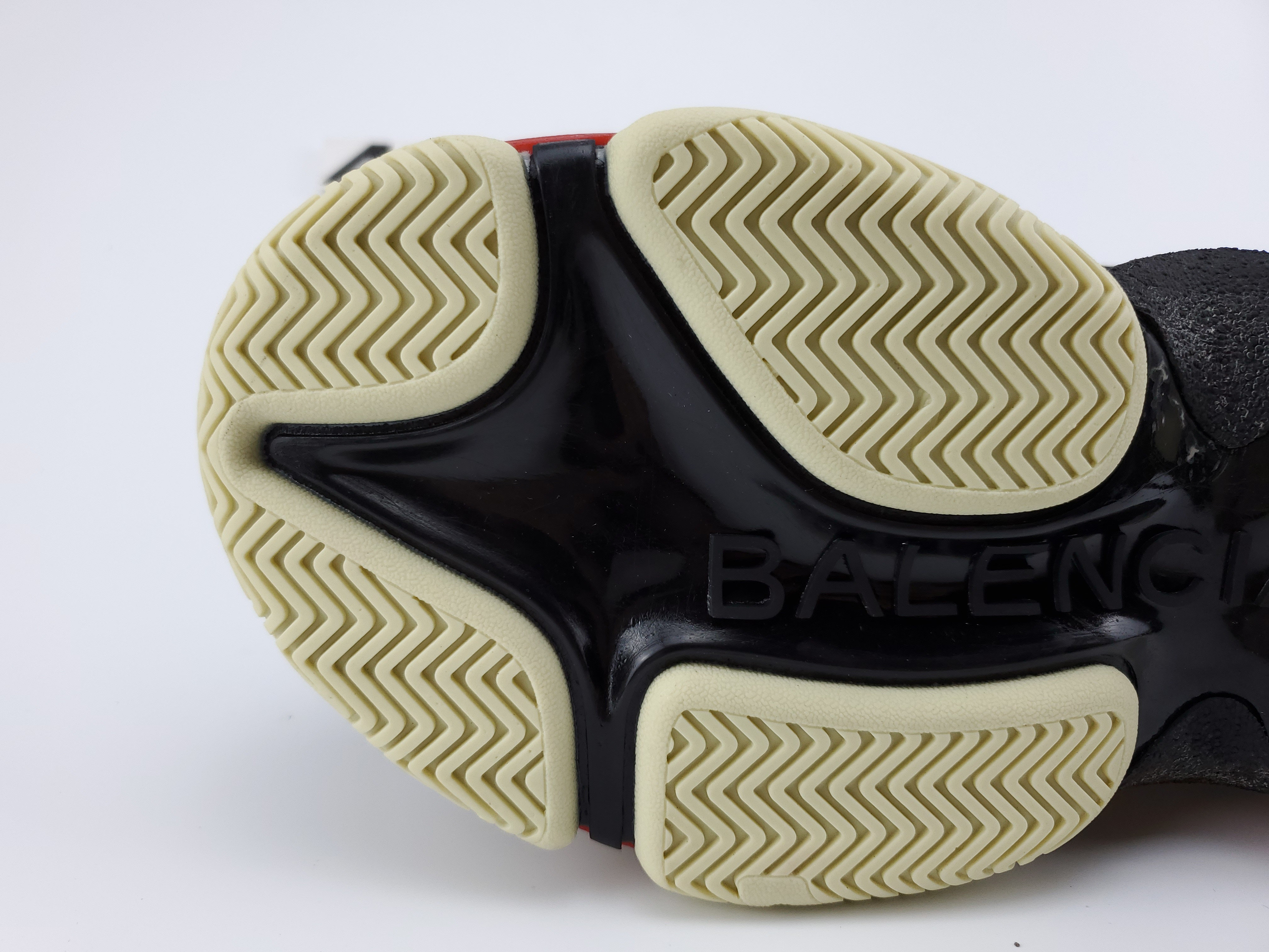 Balenciga Triple S Black White Red (2018 Reissue)