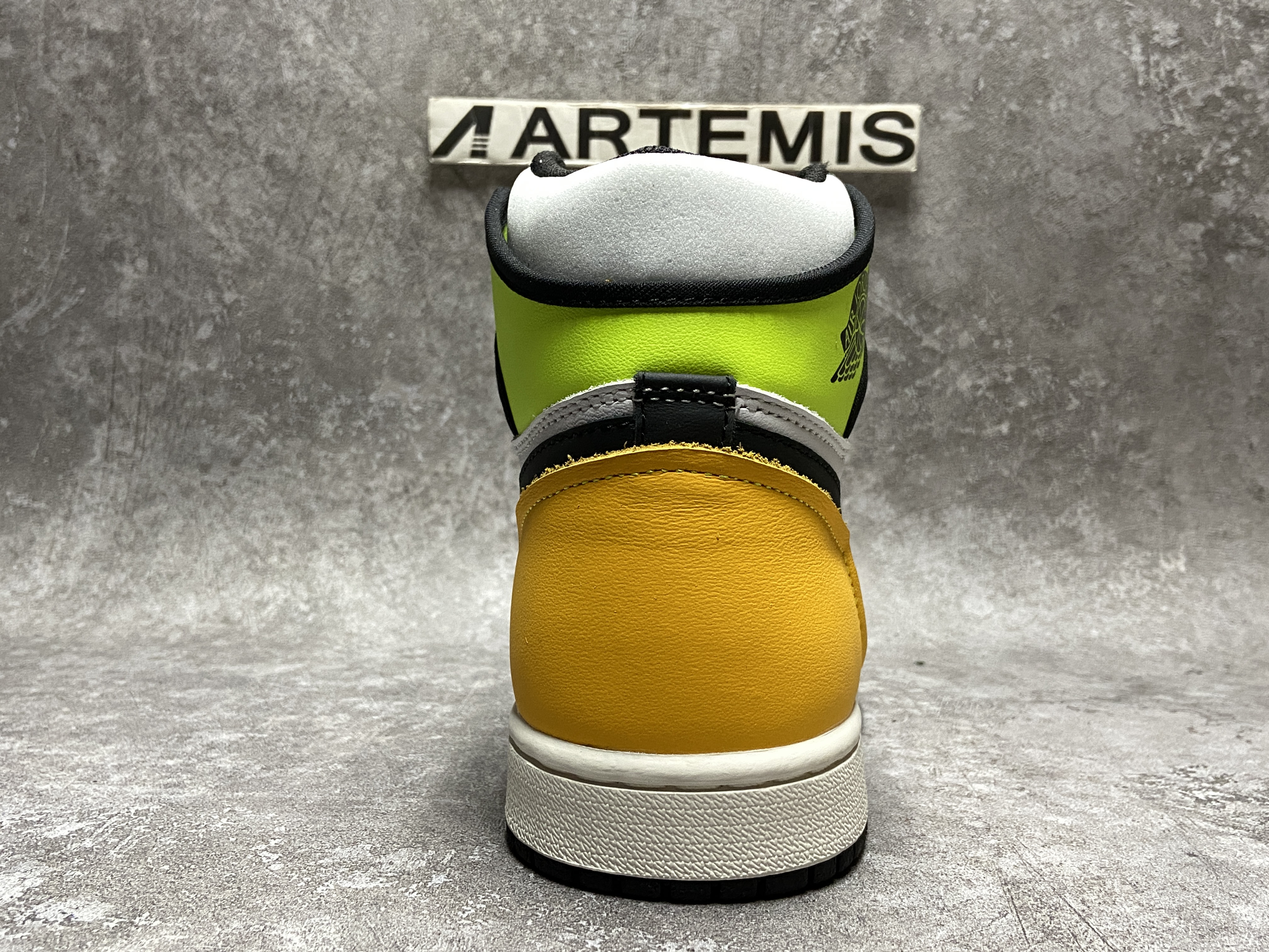 Air Jordan 1 Retro High OG 