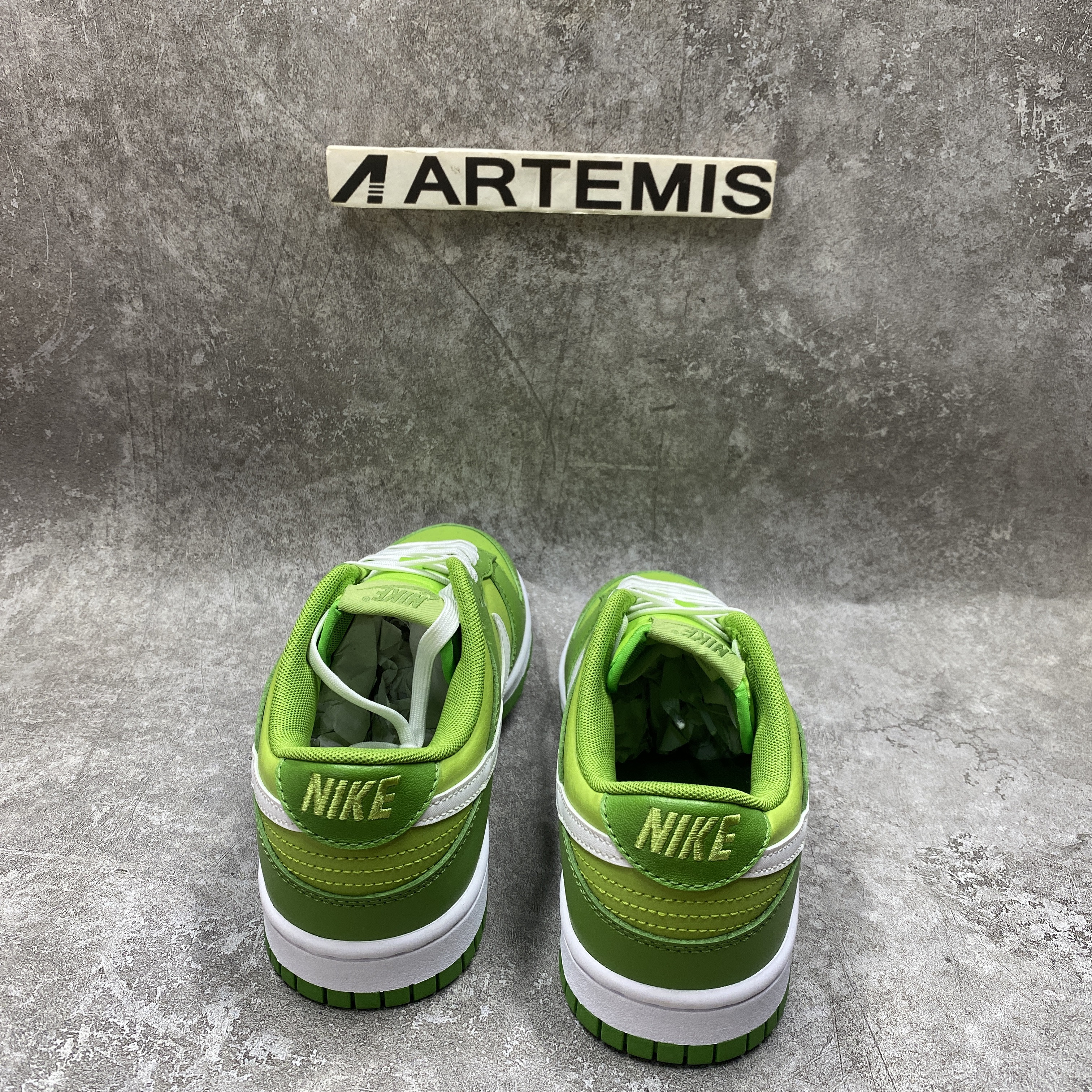 Nike Dunk Low Chlorophyll