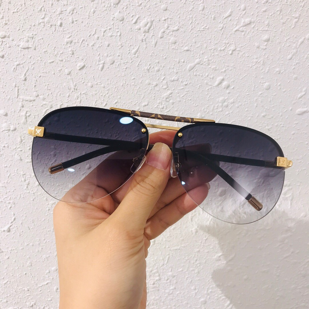 LV Glasses Z1109E