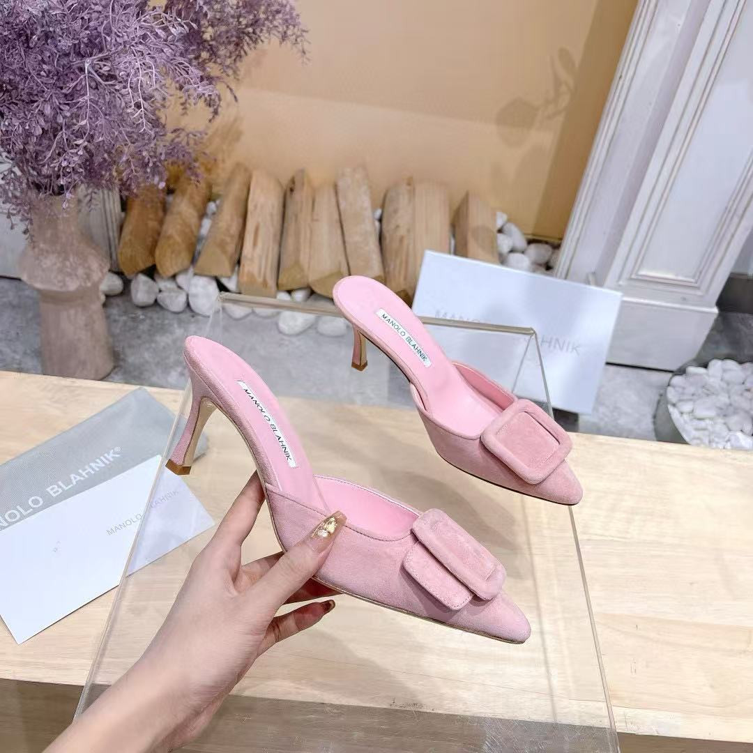 UA Manolo Blahnik Mules 7.5cm