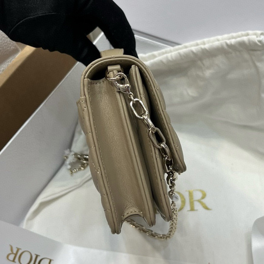 miss D*or mini handbag 21 x 11.5 x 4.5 cm