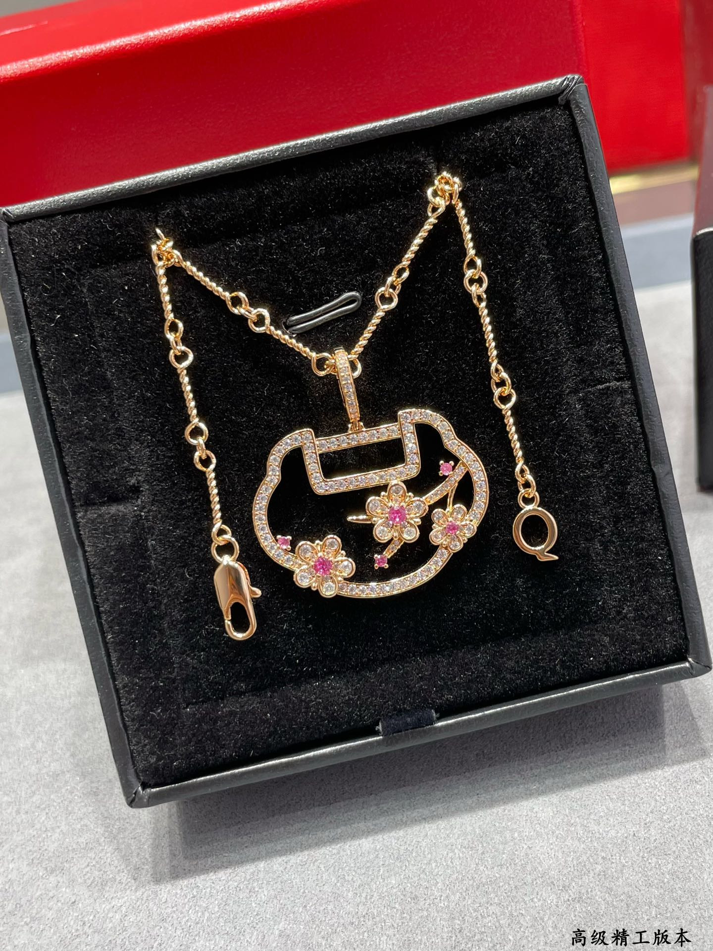 Qeelin Three-Flower Ruyi Lock Necklace