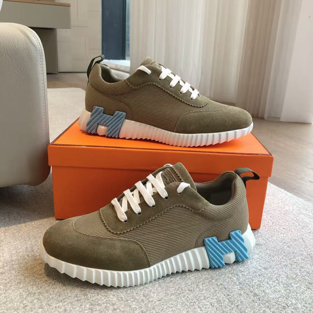 UA Hermès Bouncing Sneaker