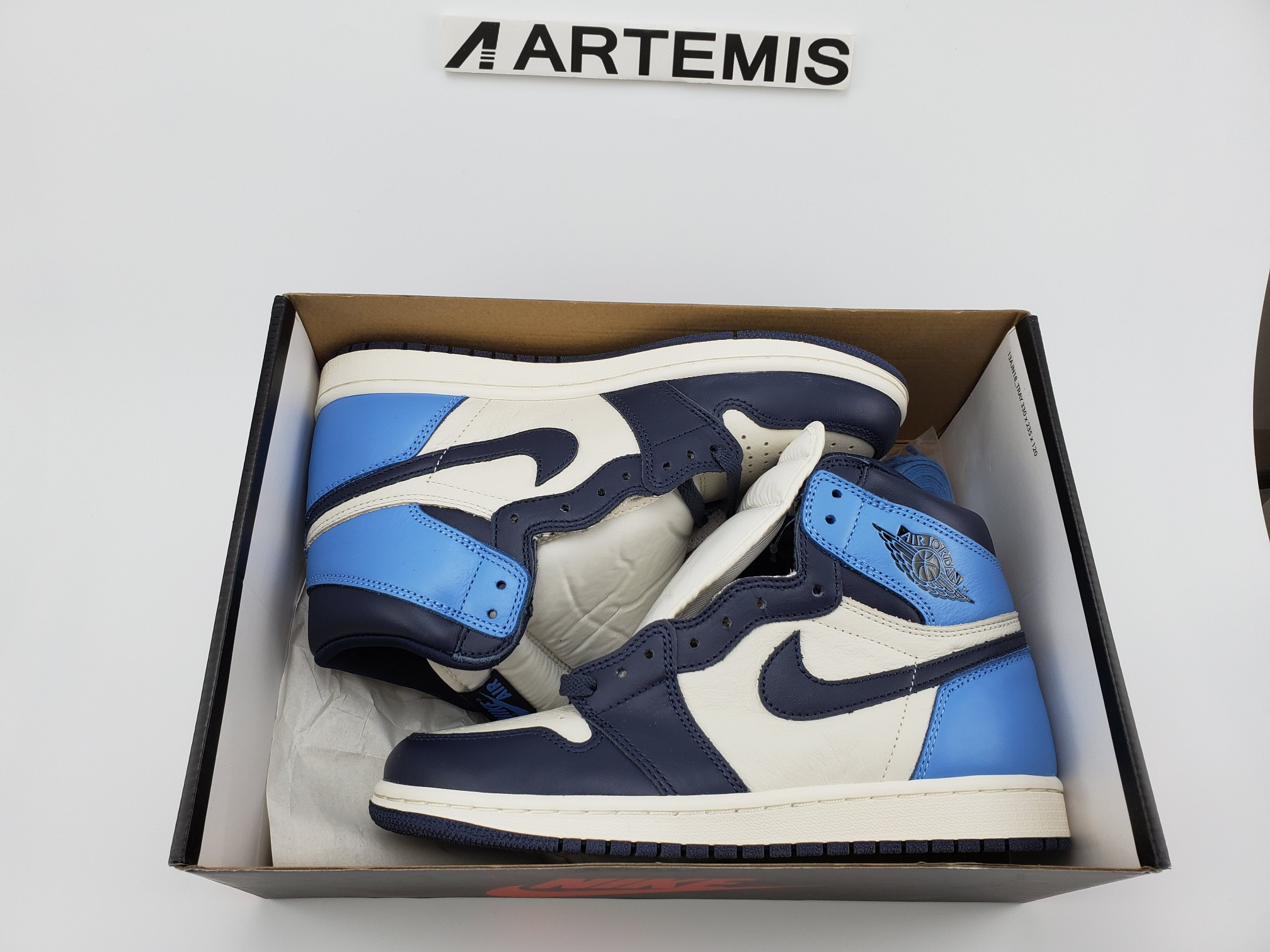 Air Jordan 1 Retro High  "Obsidian Blue"