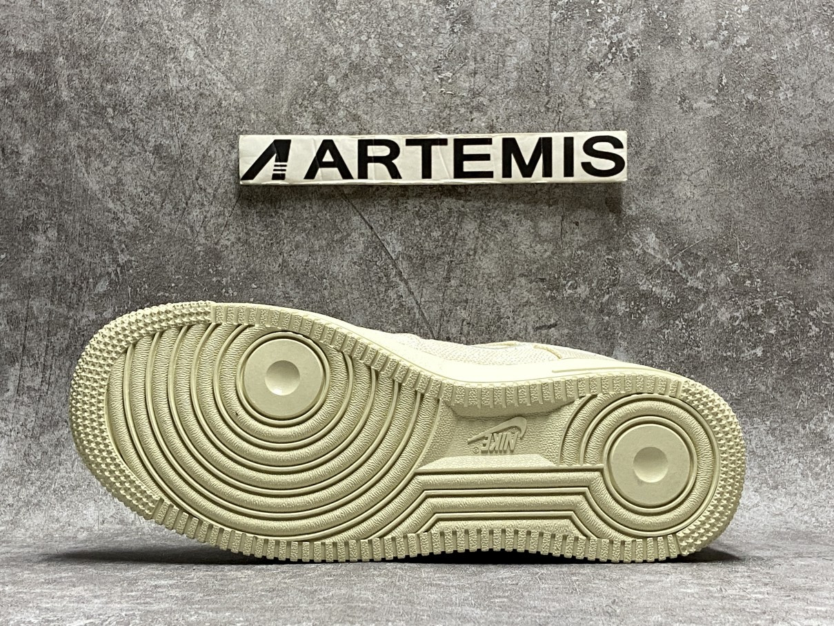 Nike Air Force 1 Low Stussy Fossil