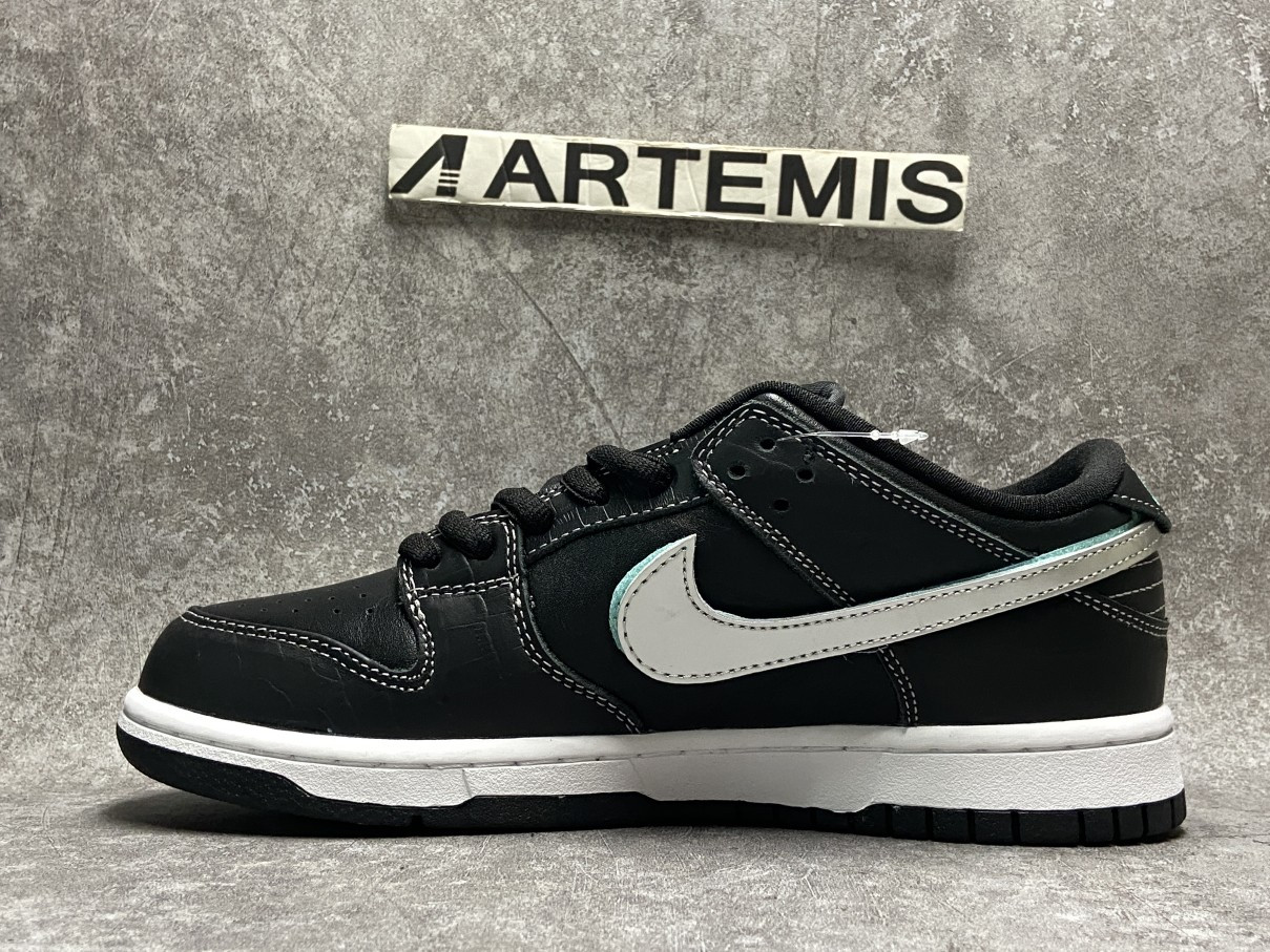 nike sb dunk low Di*m*nd s*pply co black Di*m*nd