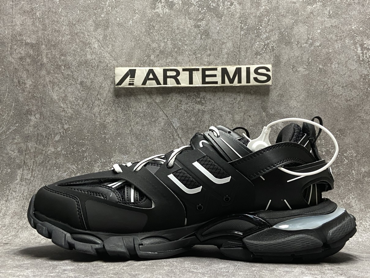 Balenciga Track Black White With Led Light