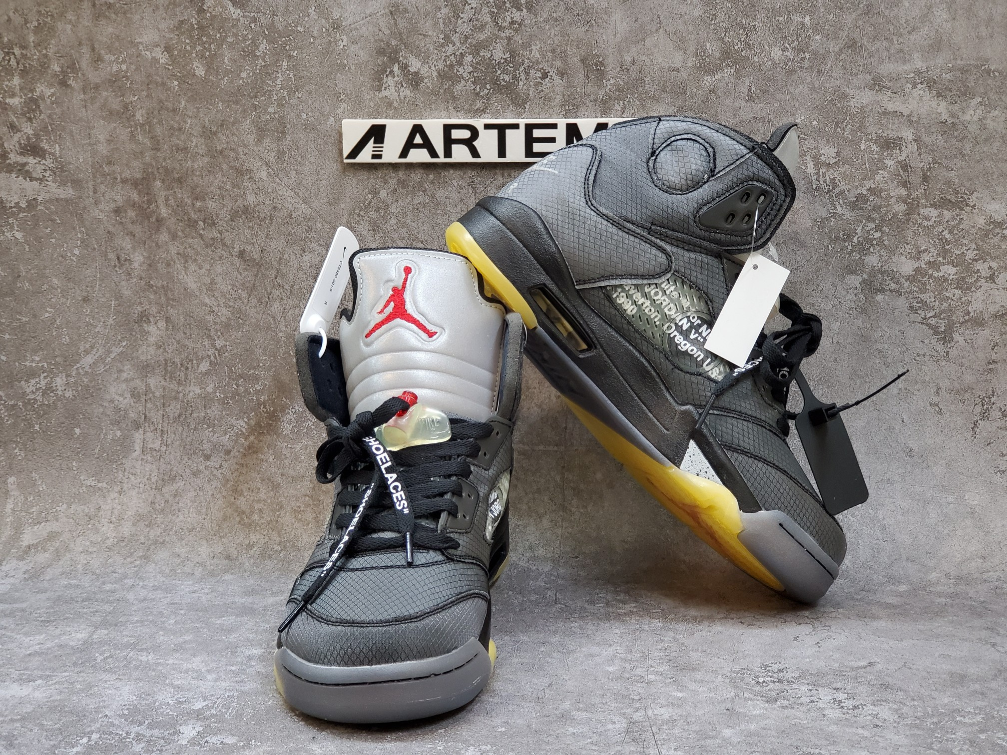 Air Jordan 5 Retro Off White Black