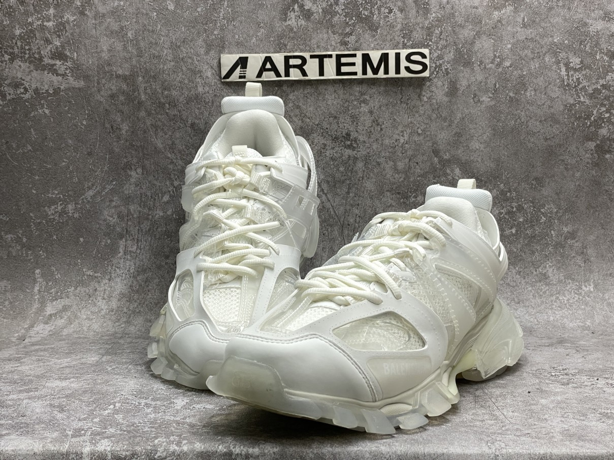 Balenciga Track Clear Sole in White