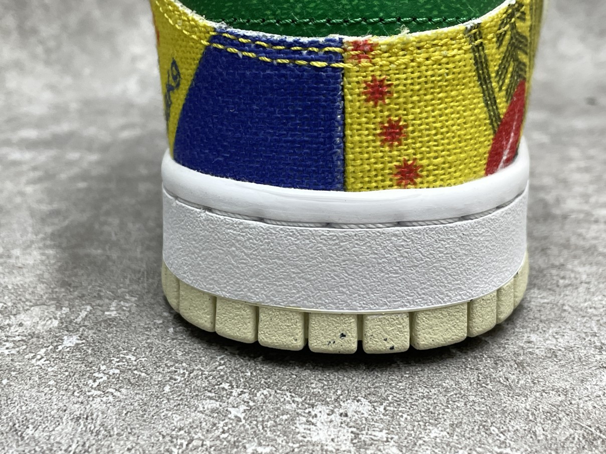 Nike Dunk Low SP City Market