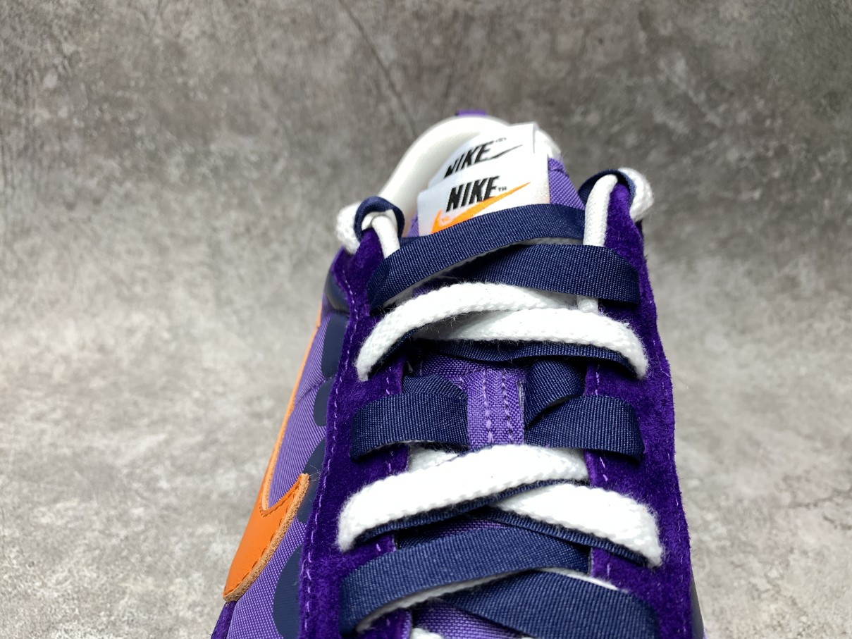 Nike Vaporwaffle Sacai Dark Iris