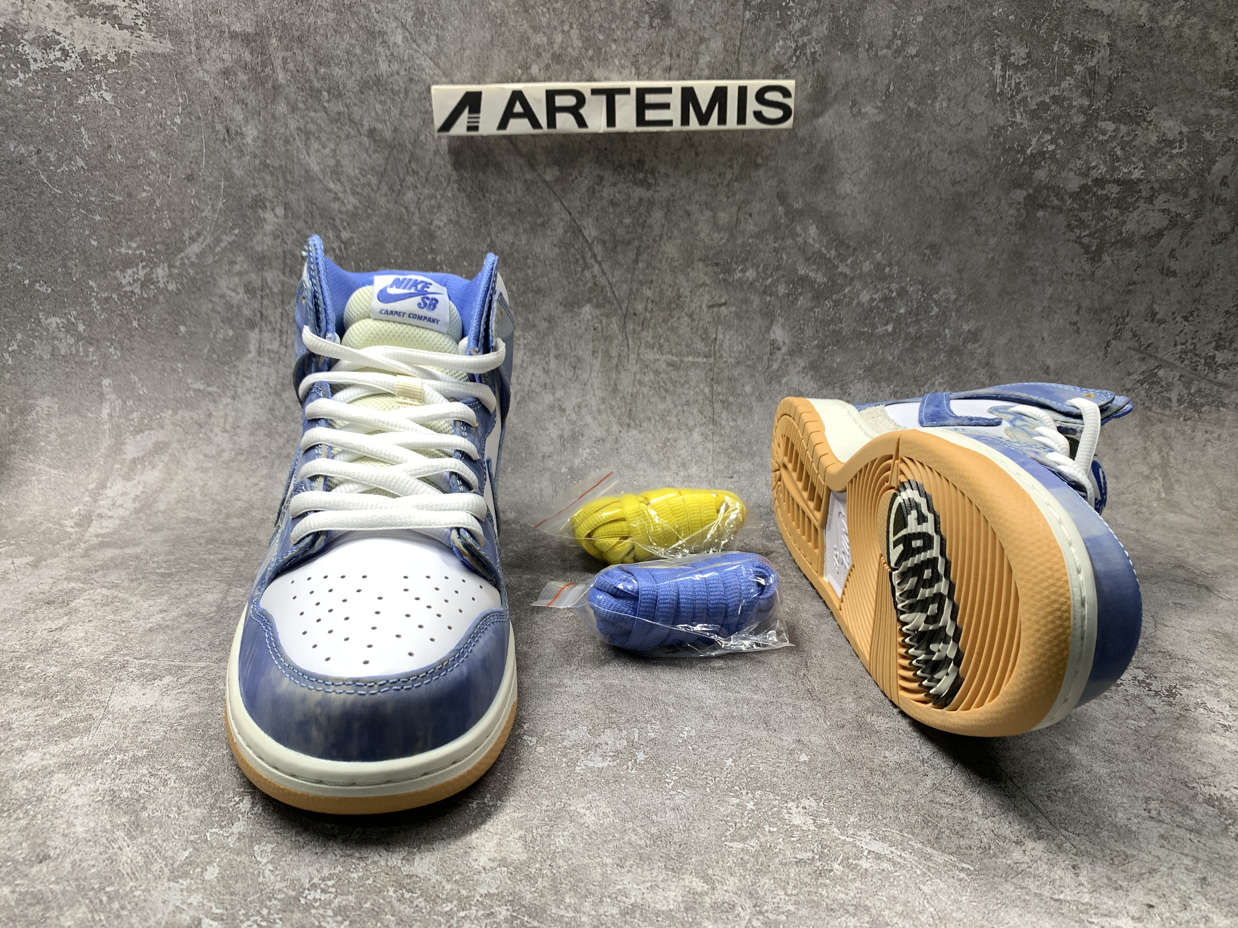 Nike SB Dunk High Carpet Company