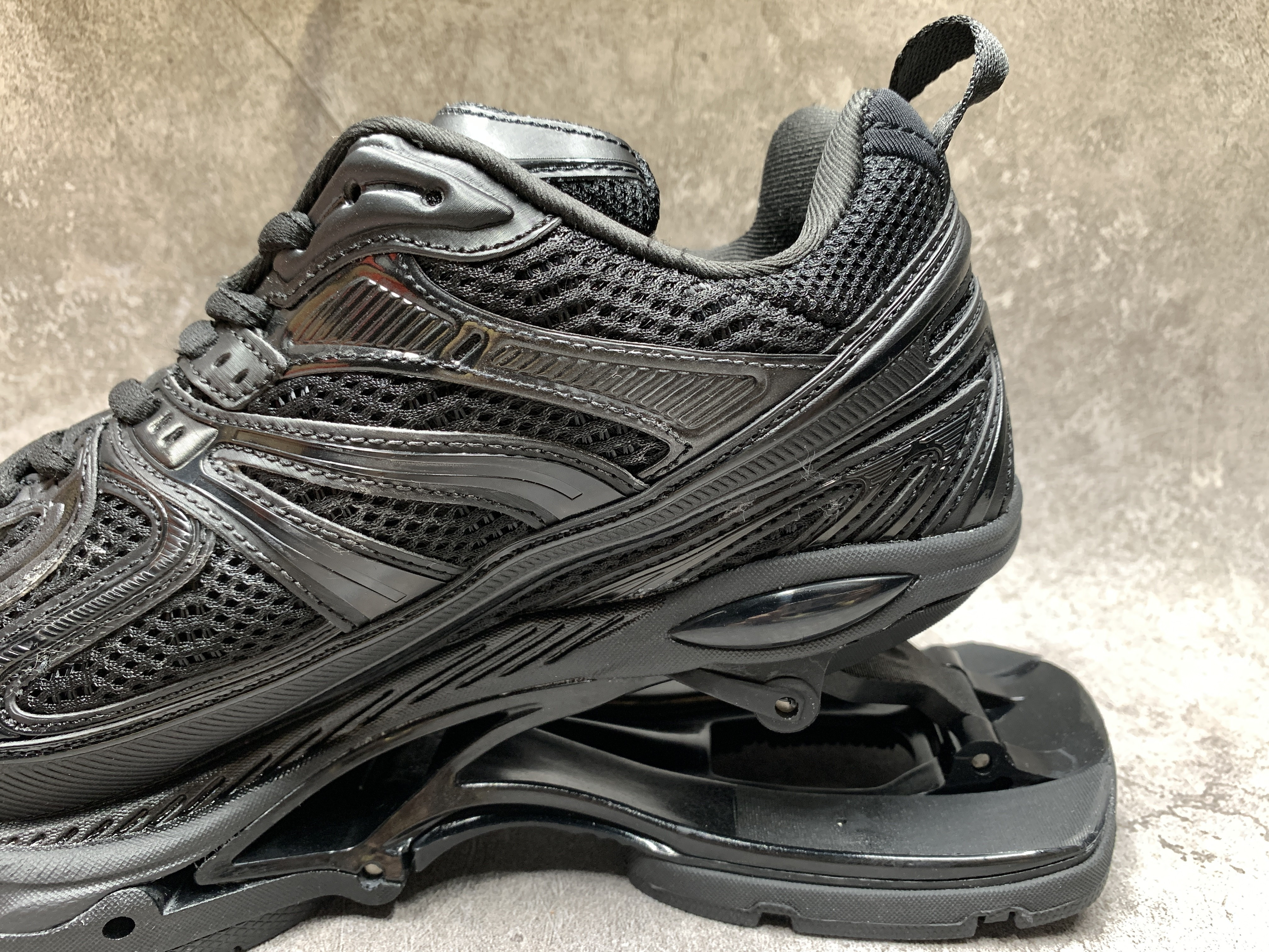 Balenciga X-Pander Black