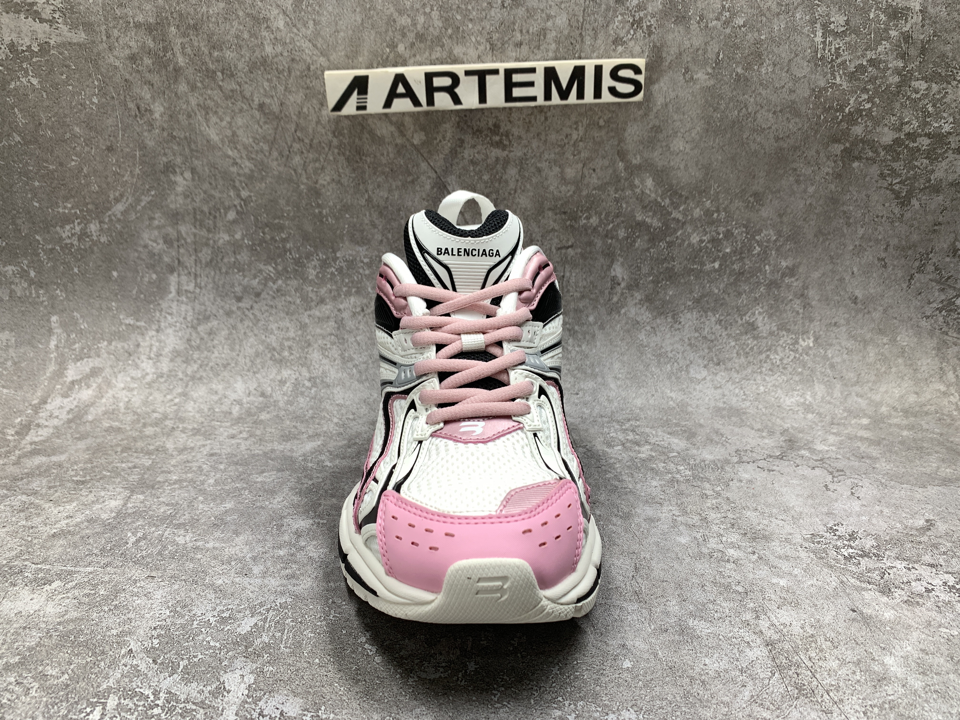 Balenciga X-Pander Pink Silver