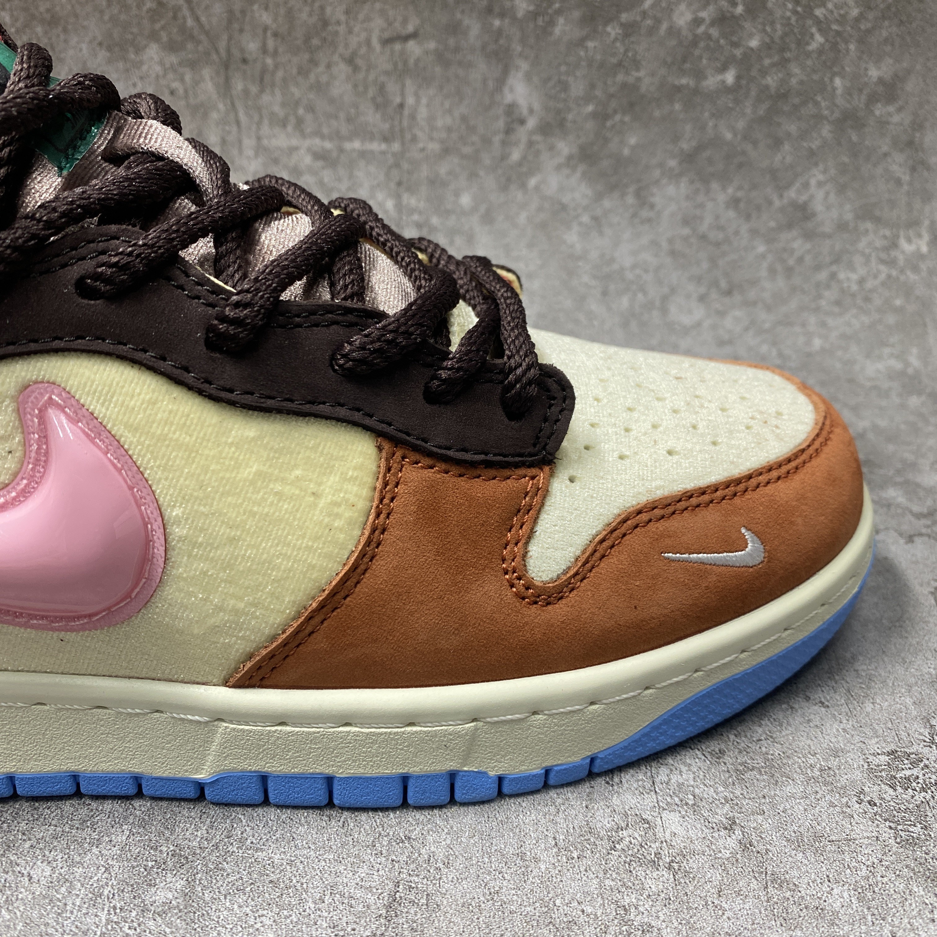 Nike Dunk Mid Social Status Free Lunch Chocolate Milk