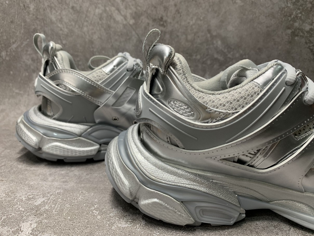Balenciga Track Silver