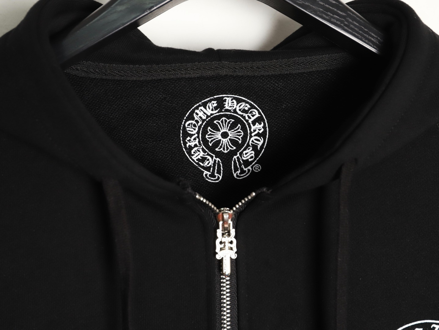 Ch**me He**ts 25fw coats