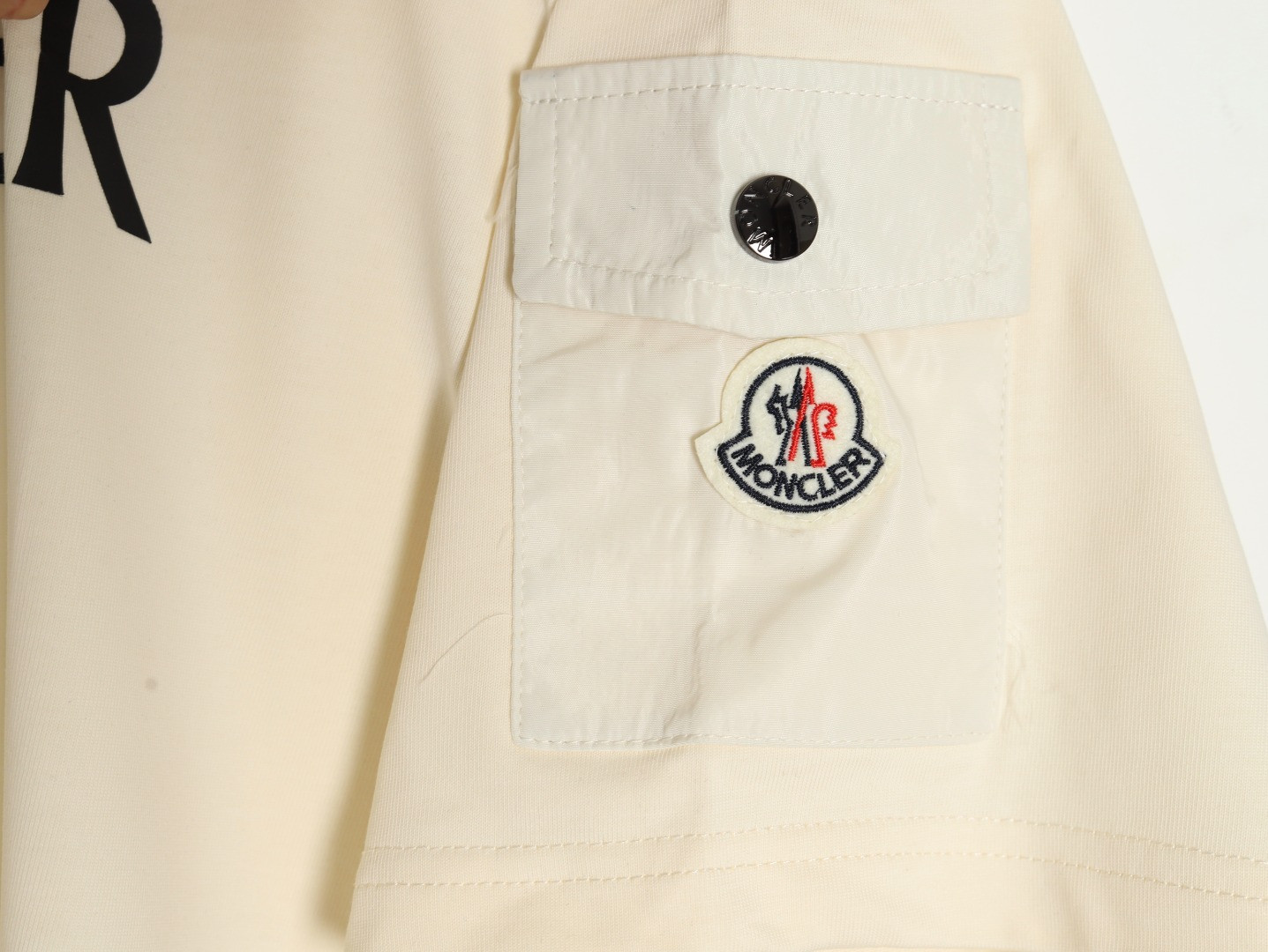 Moncler Short-sleeved T-shirt