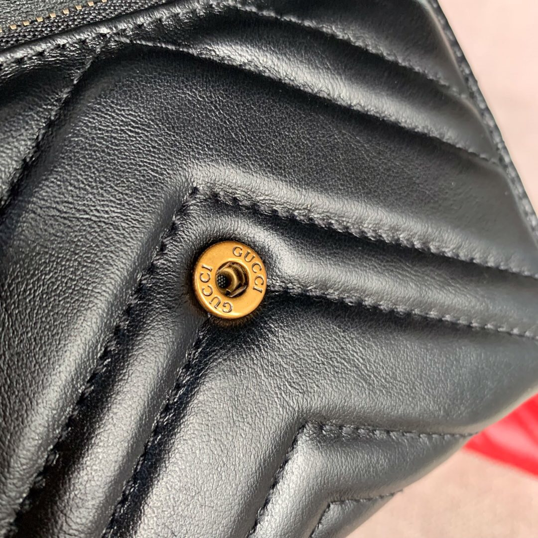 GG Marmont short fold wallet