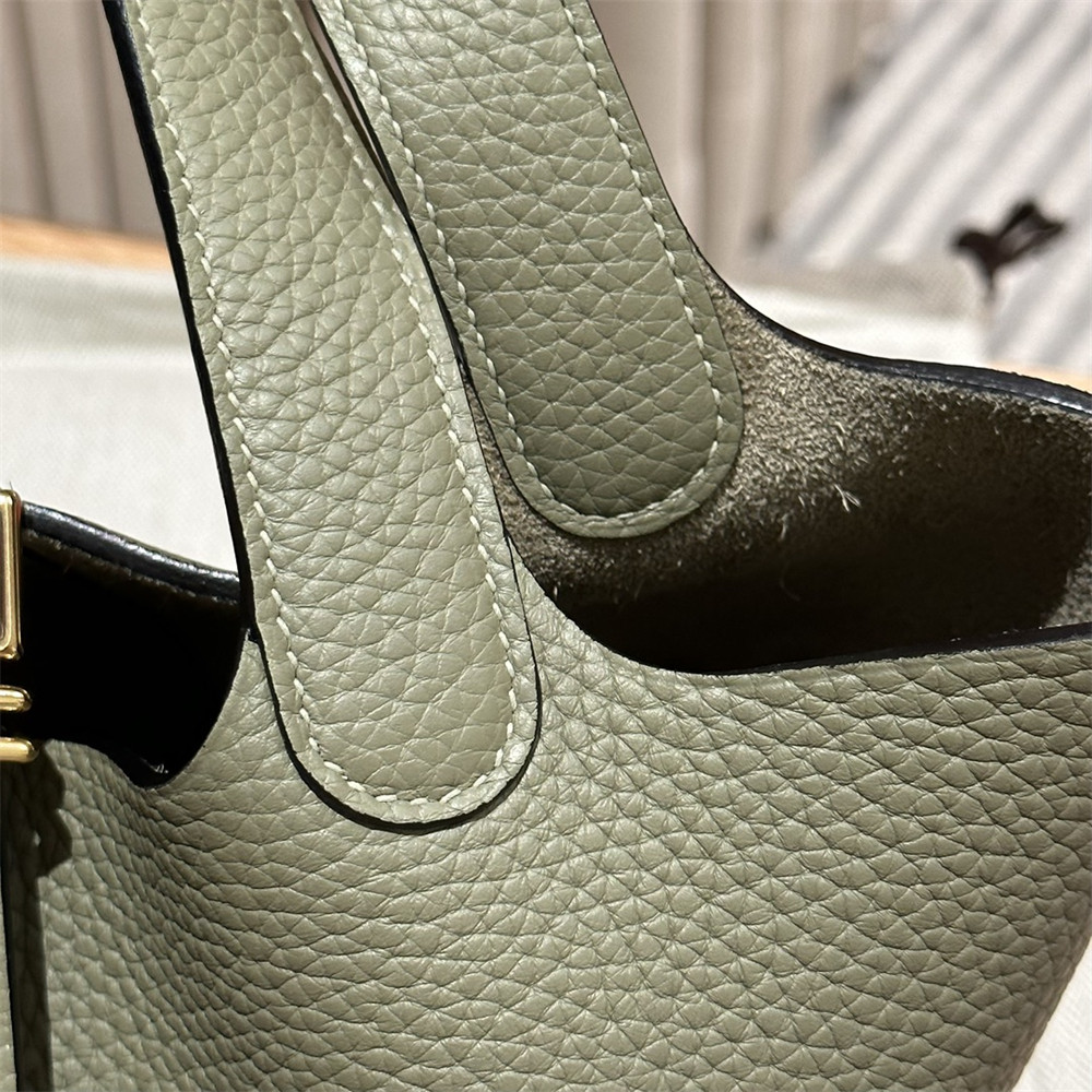 Hermès Picotin 18cm  sage greensage green without original box