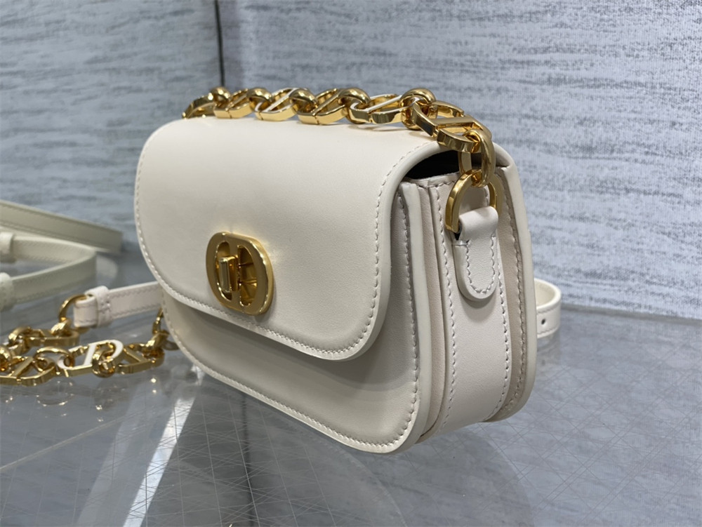 SMALL 30 MONTAIGNE AVENUE BAG WHITE Box Calfskin