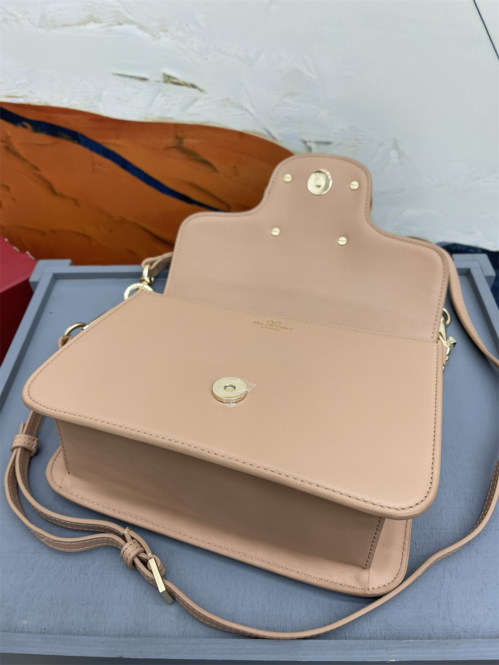 VALENTINO GARAVANI LOCÒ CALFSKIN SHOULDER SMALL BAG ROSE CANNELLE 22 x 16  x 7 cm