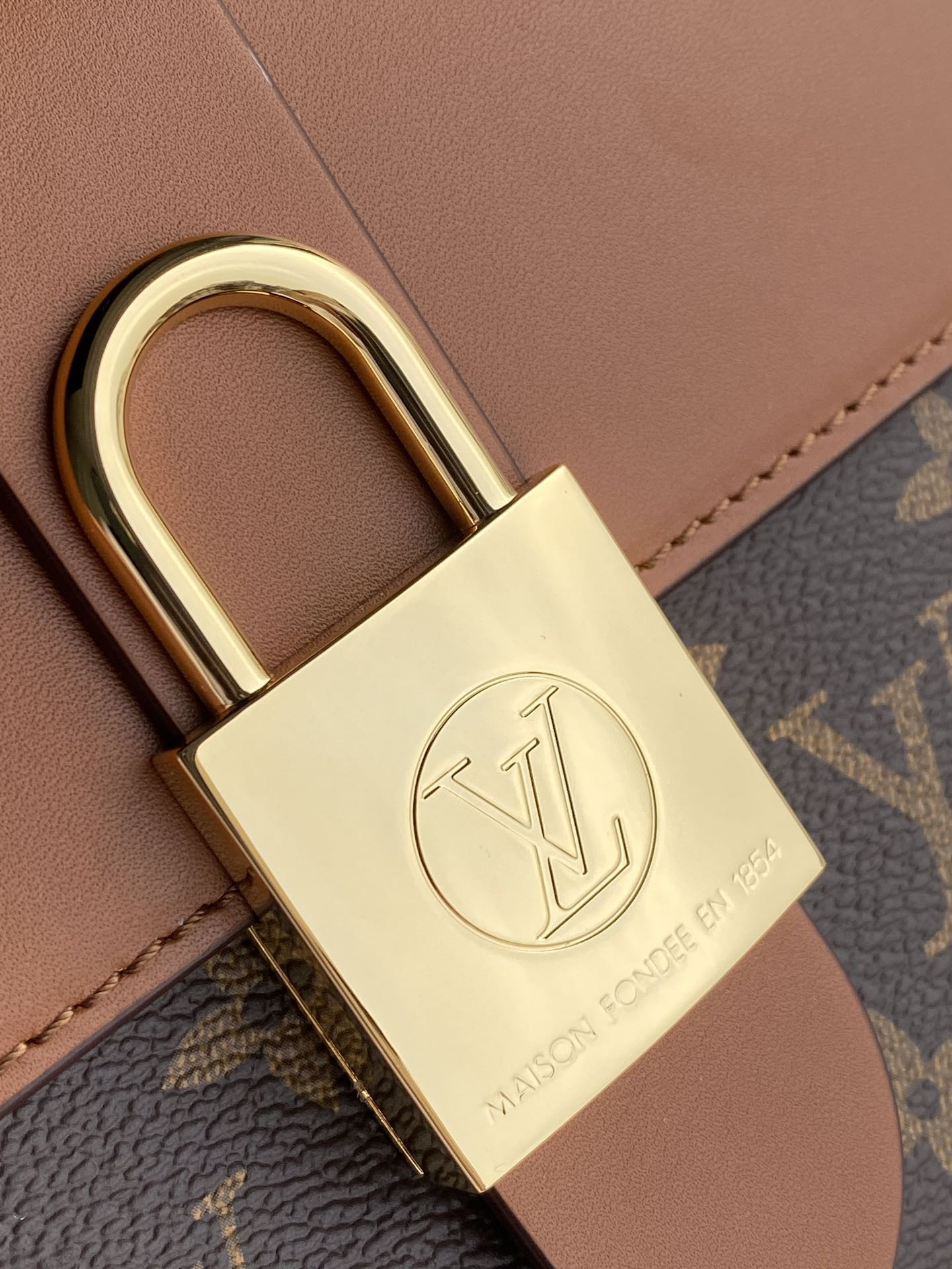 LV Locky BB BROWN 7.9 x 6.3 x 3 inches