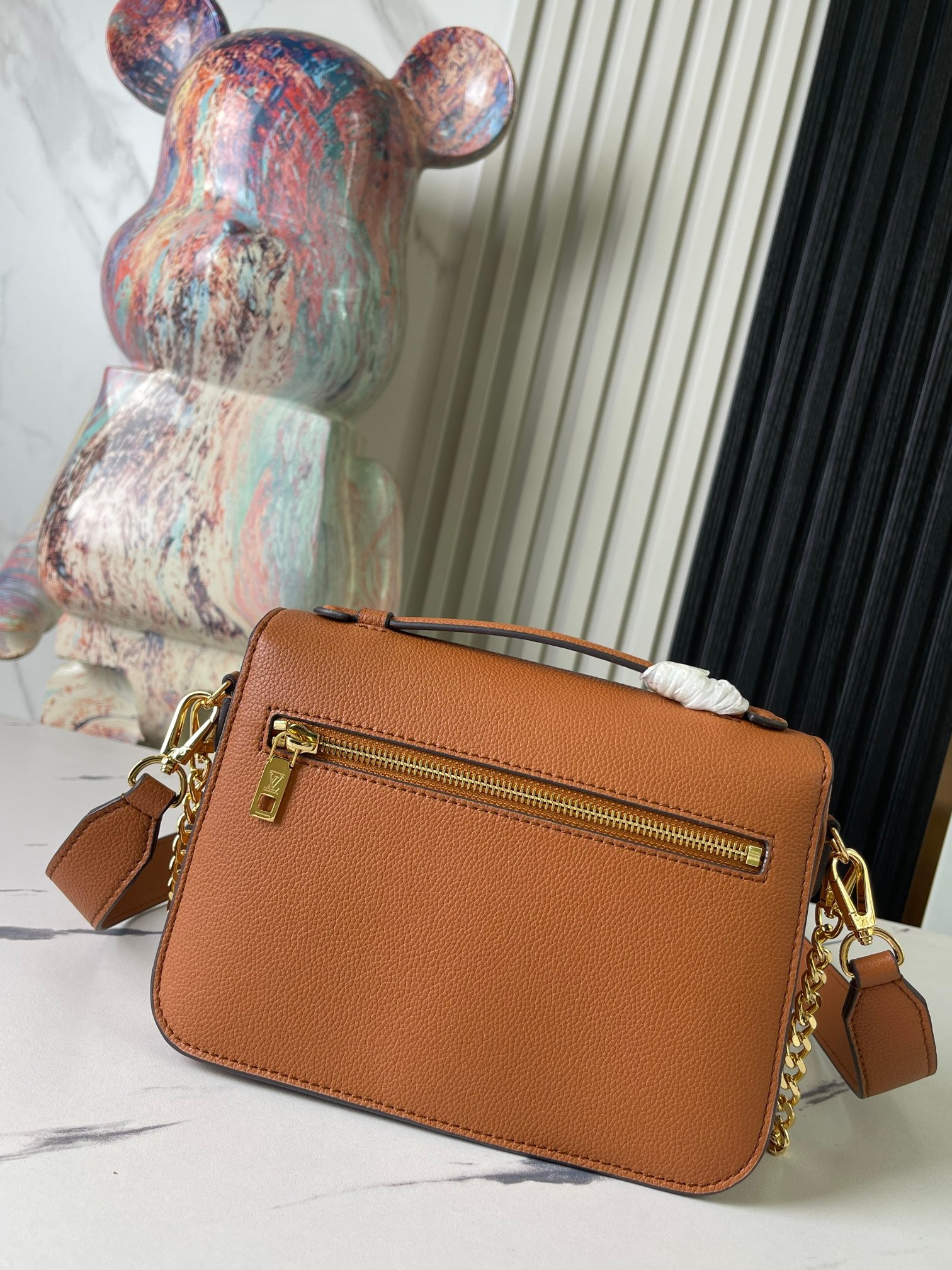 LV M22952  Oxford 8.7 x 6.3 x 3.7 inches