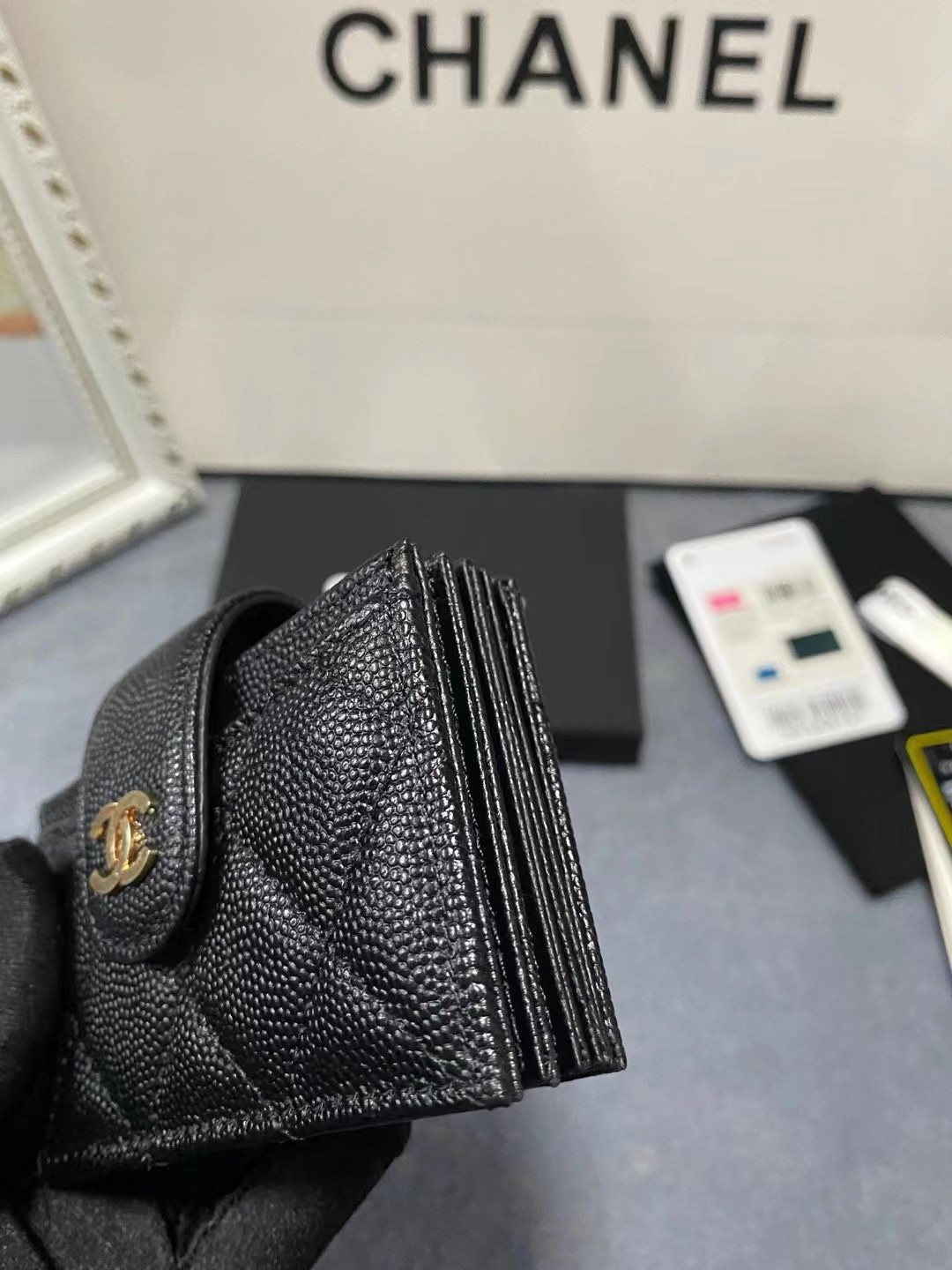 Ch*el card holder 10.4×7×2cm