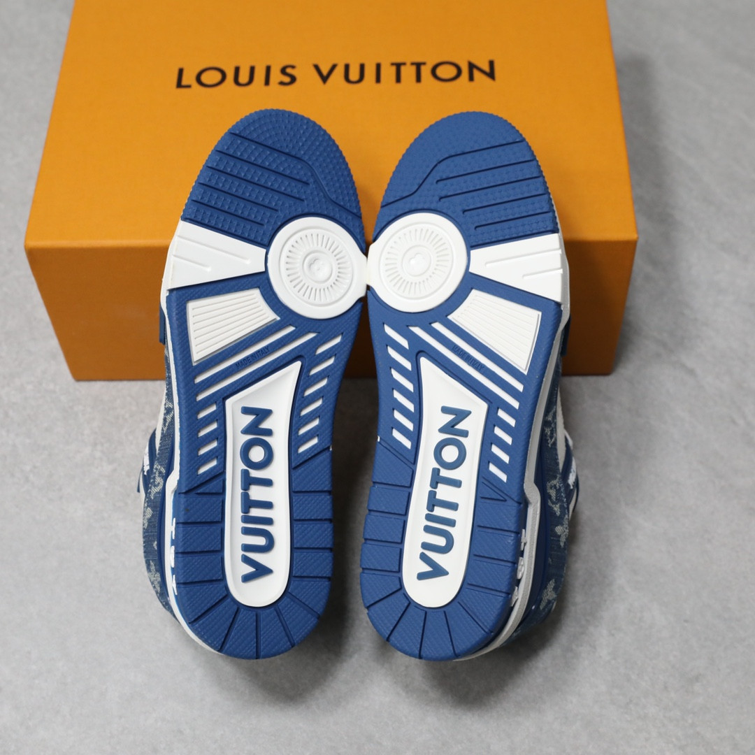 UA LV Trainer Sneaker