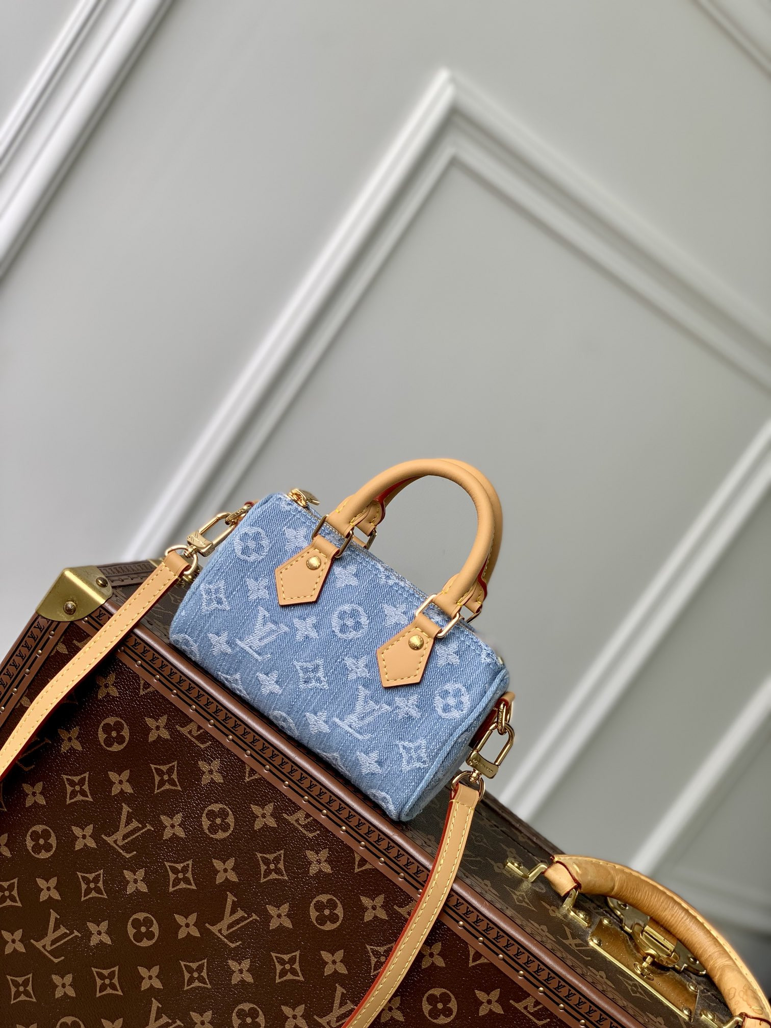 LV Nano Speedy M11212 6.3 x 3.9 x 3 in