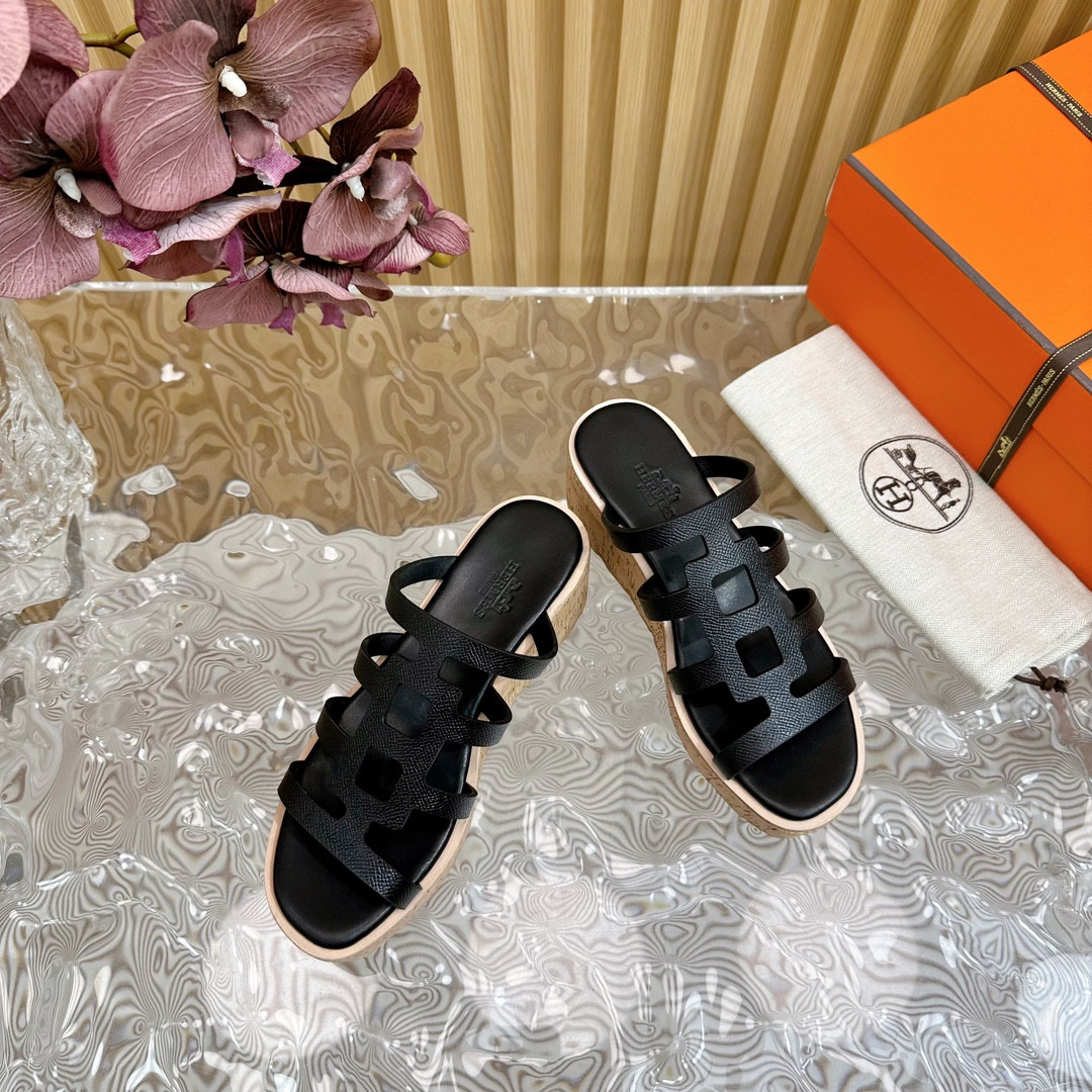 UA Hermès Isabella 30 sandal