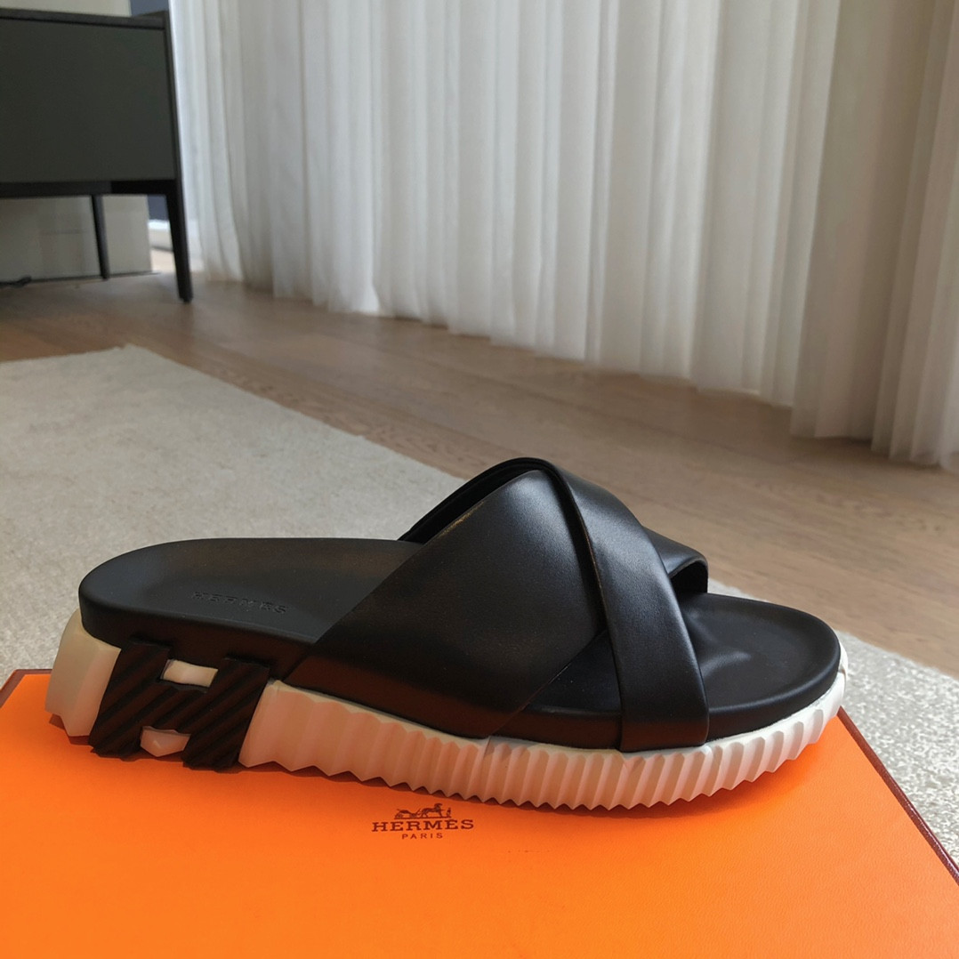 UA Hermès Infra sandal