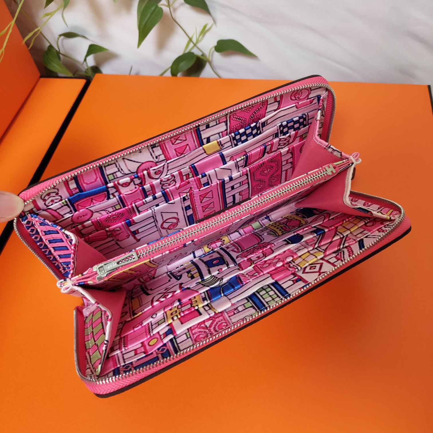 Hermès Long Wallet 20x11cm