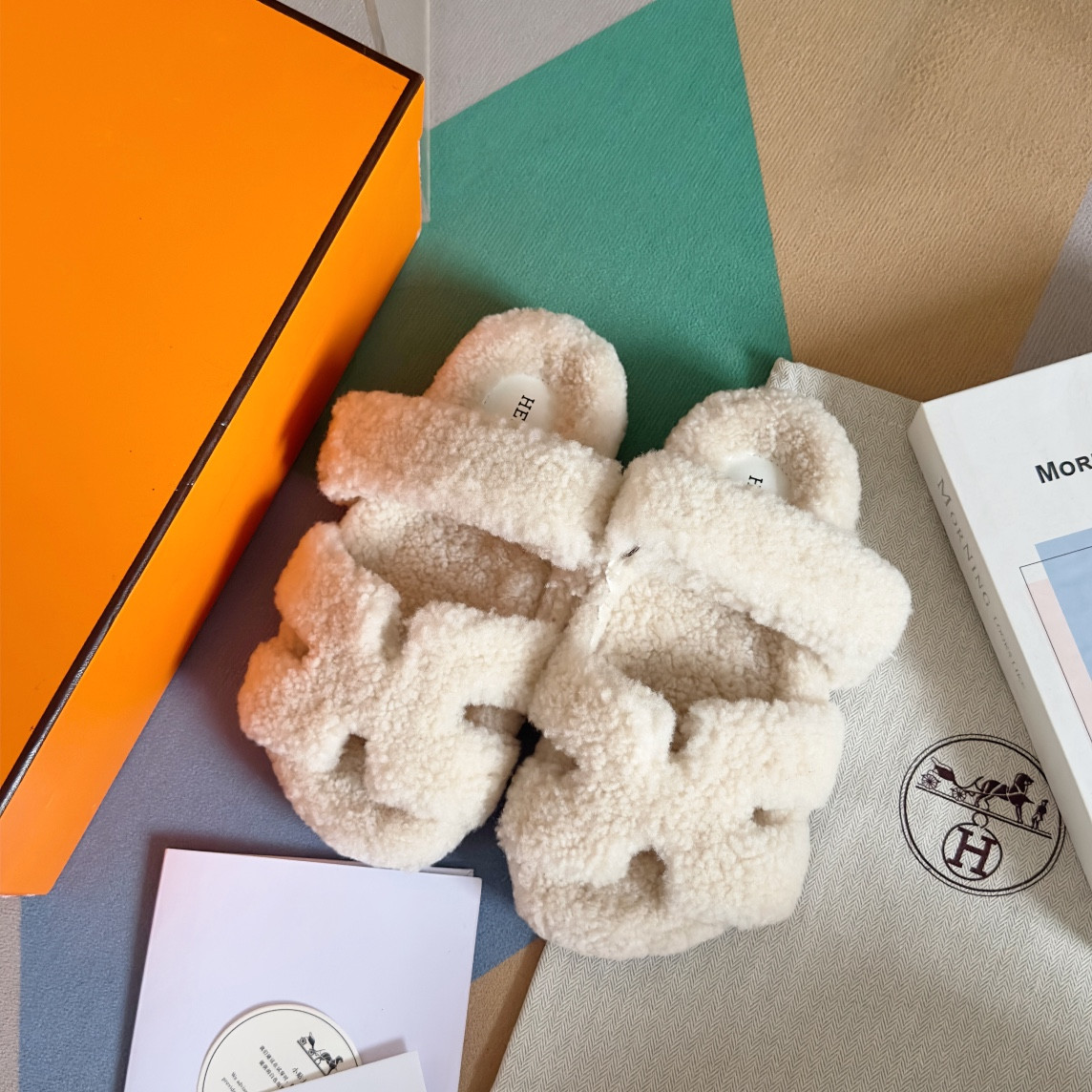 UA Hermès Chypre sandal