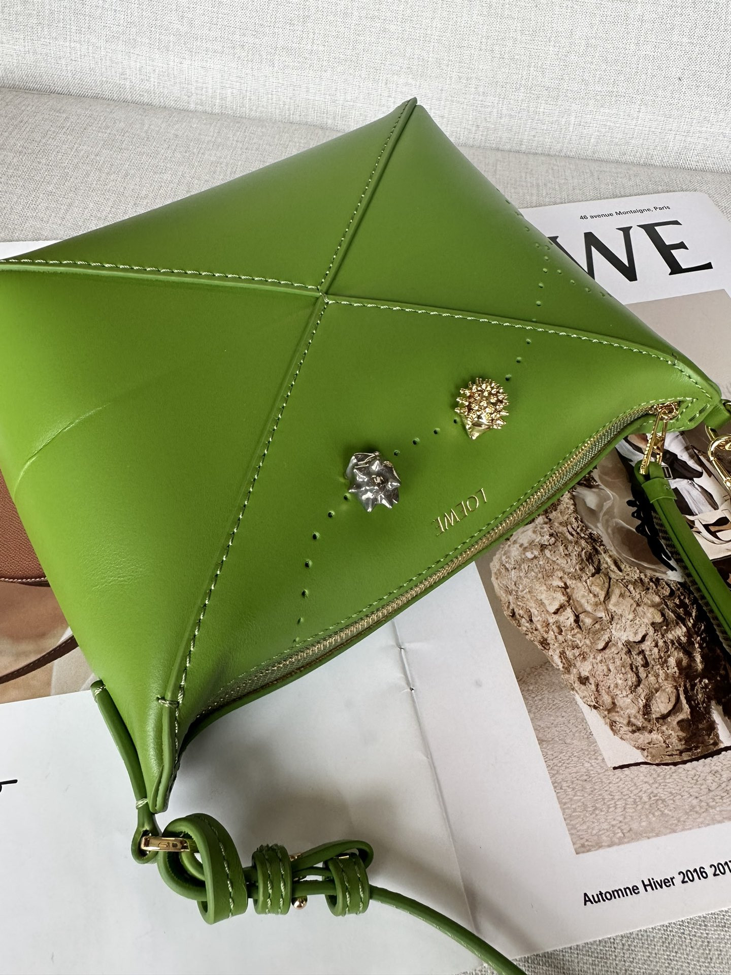 L0ew* puzzle fold pouch in shiny nappa calfskin 23x6.5x15.5cm