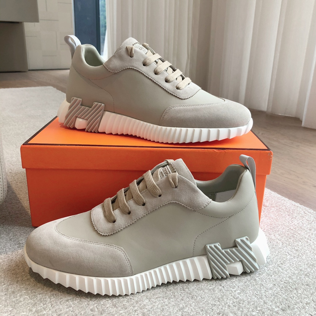 UA Hermès Bouncing Sneaker