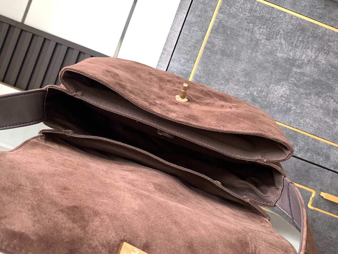 Ch*el vintage bag 28x12.5x24cm