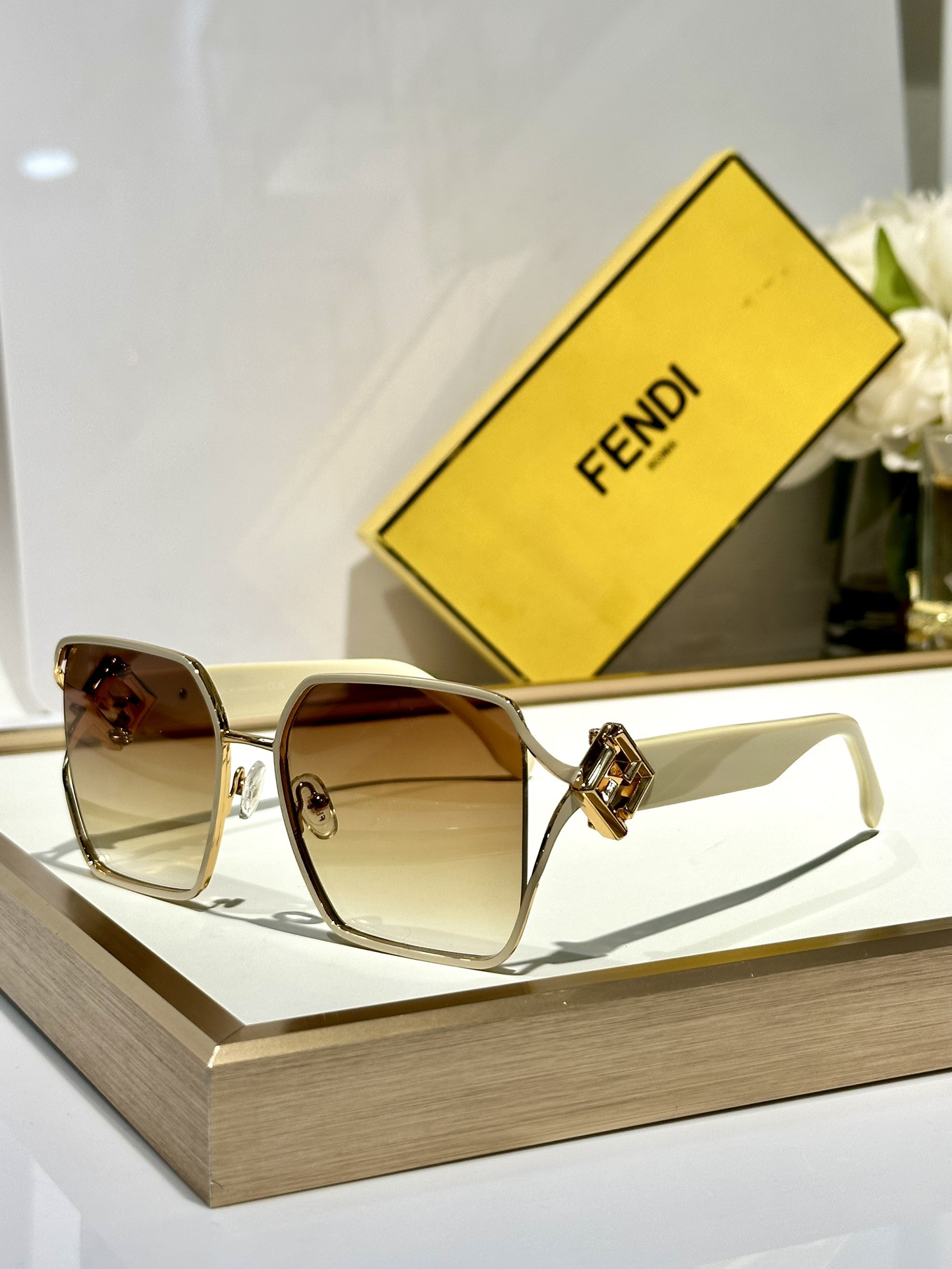 F**di glasses fe40151uu 50-21-135