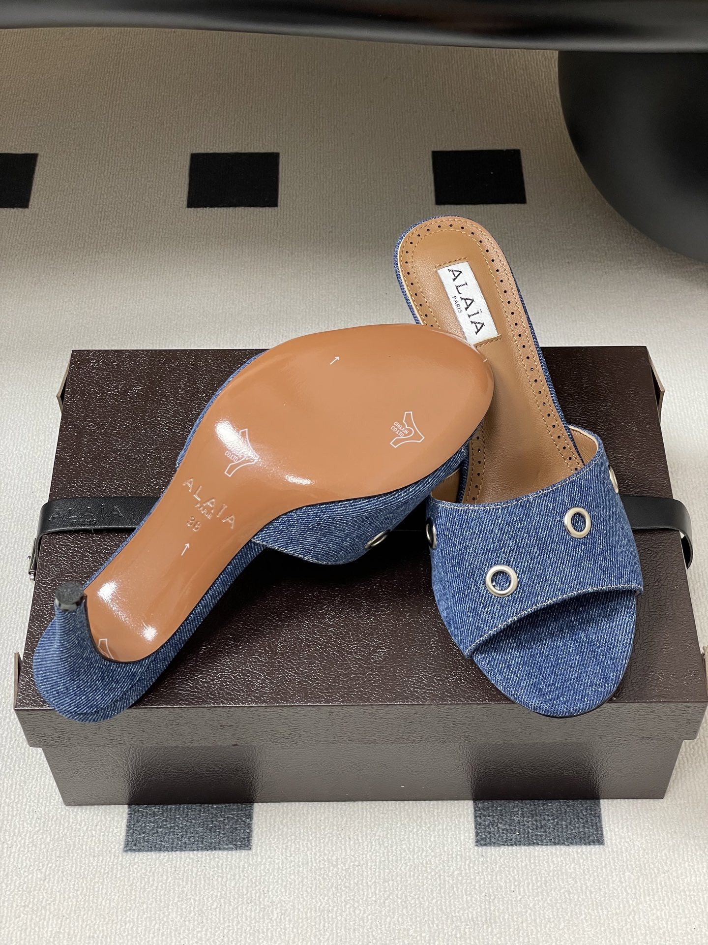 UA Alaia Ring Eyelets slippers 7cm Heel(Customized Size 7-10 days production time)